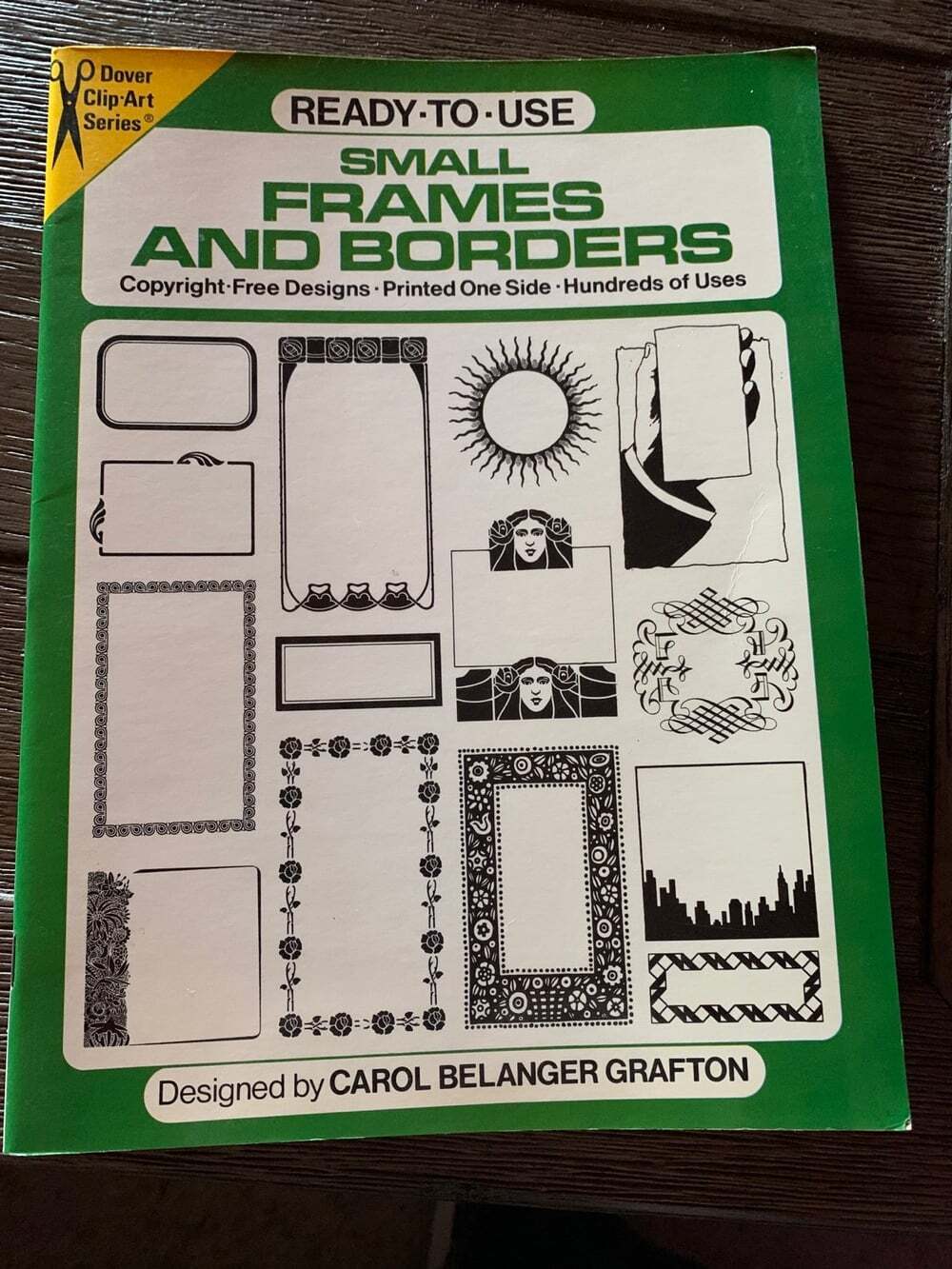 Border Art for frames design book